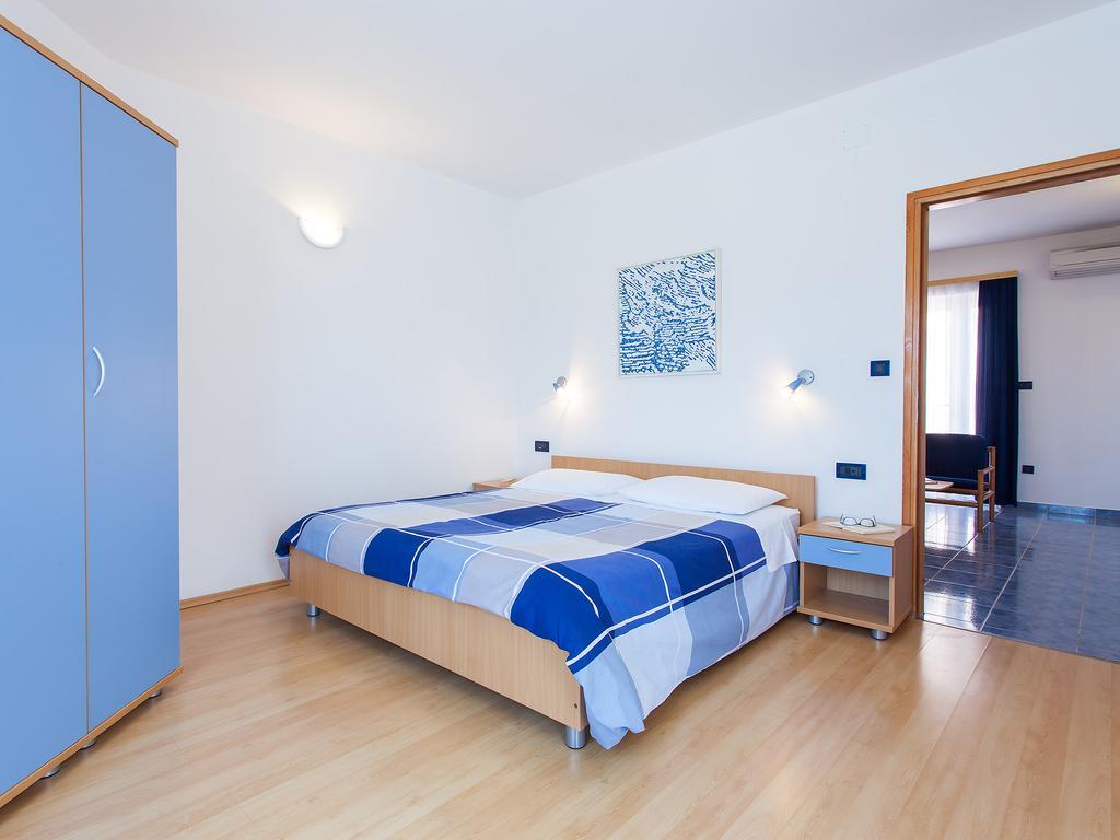 פאז'אנה Apartments Villa Brioni I חדר תמונה