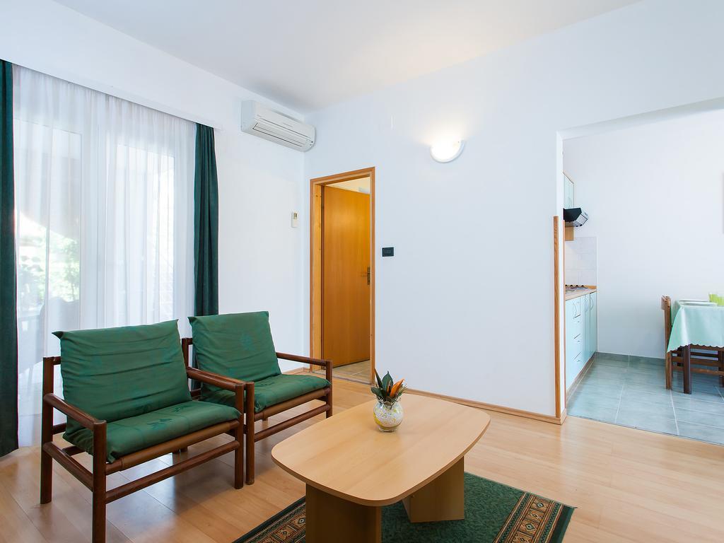 פאז'אנה Apartments Villa Brioni I חדר תמונה