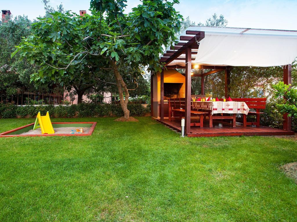 פאז'אנה Apartments Villa Brioni I מראה חיצוני תמונה