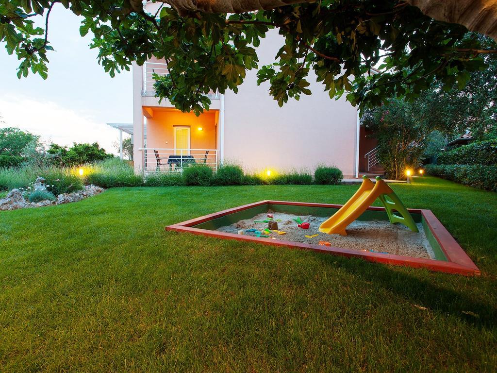 פאז'אנה Apartments Villa Brioni I מראה חיצוני תמונה