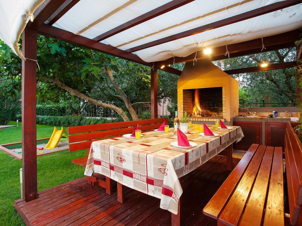 פאז'אנה Apartments Villa Brioni I מראה חיצוני תמונה