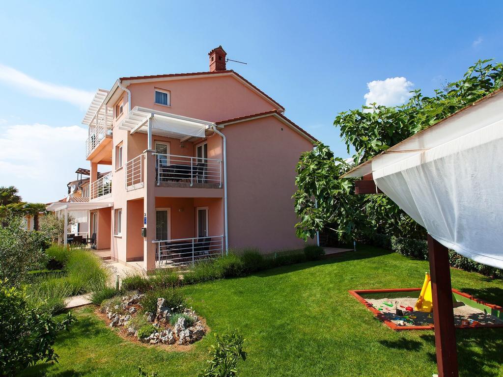 פאז'אנה Apartments Villa Brioni I מראה חיצוני תמונה