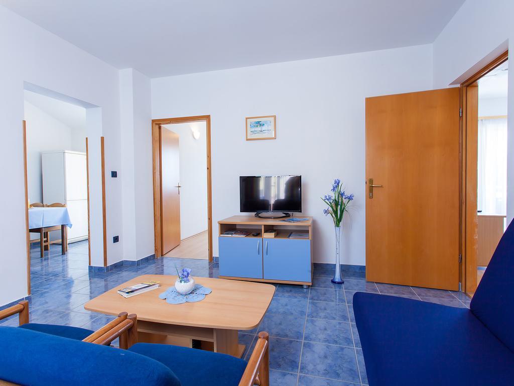 פאז'אנה Apartments Villa Brioni I חדר תמונה