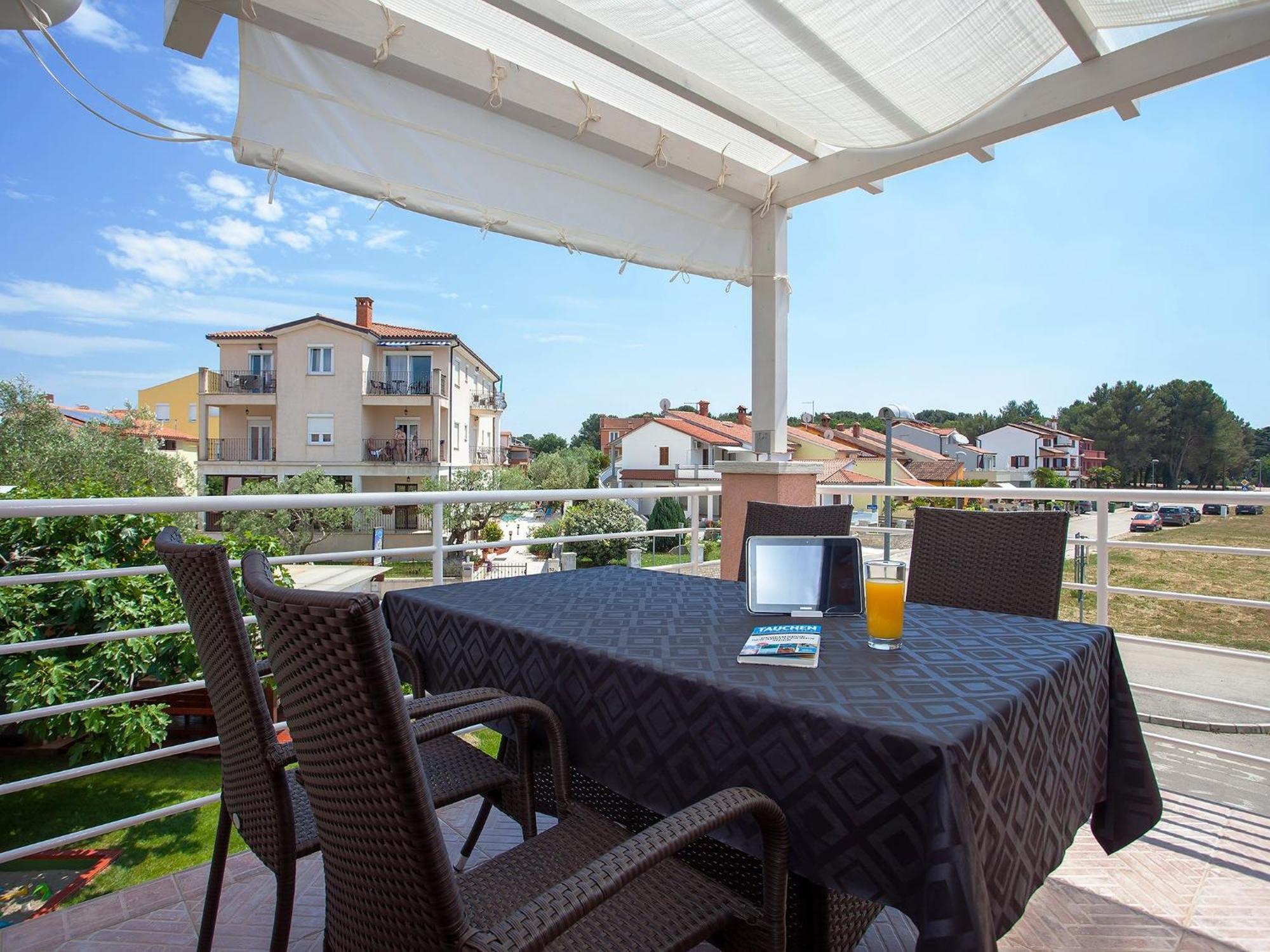 פאז'אנה Apartments Villa Brioni I חדר תמונה